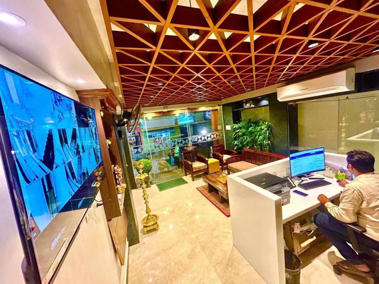 Eagle Inn Stay Kanchipuram Dış mekan fotoğraf